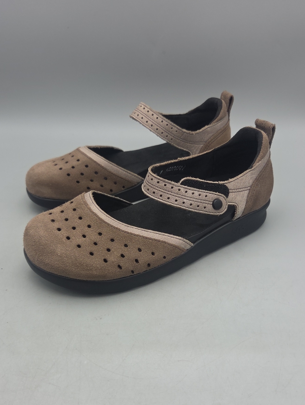 SAS Eden Mary Jane Flats Suede Women 6.5 M